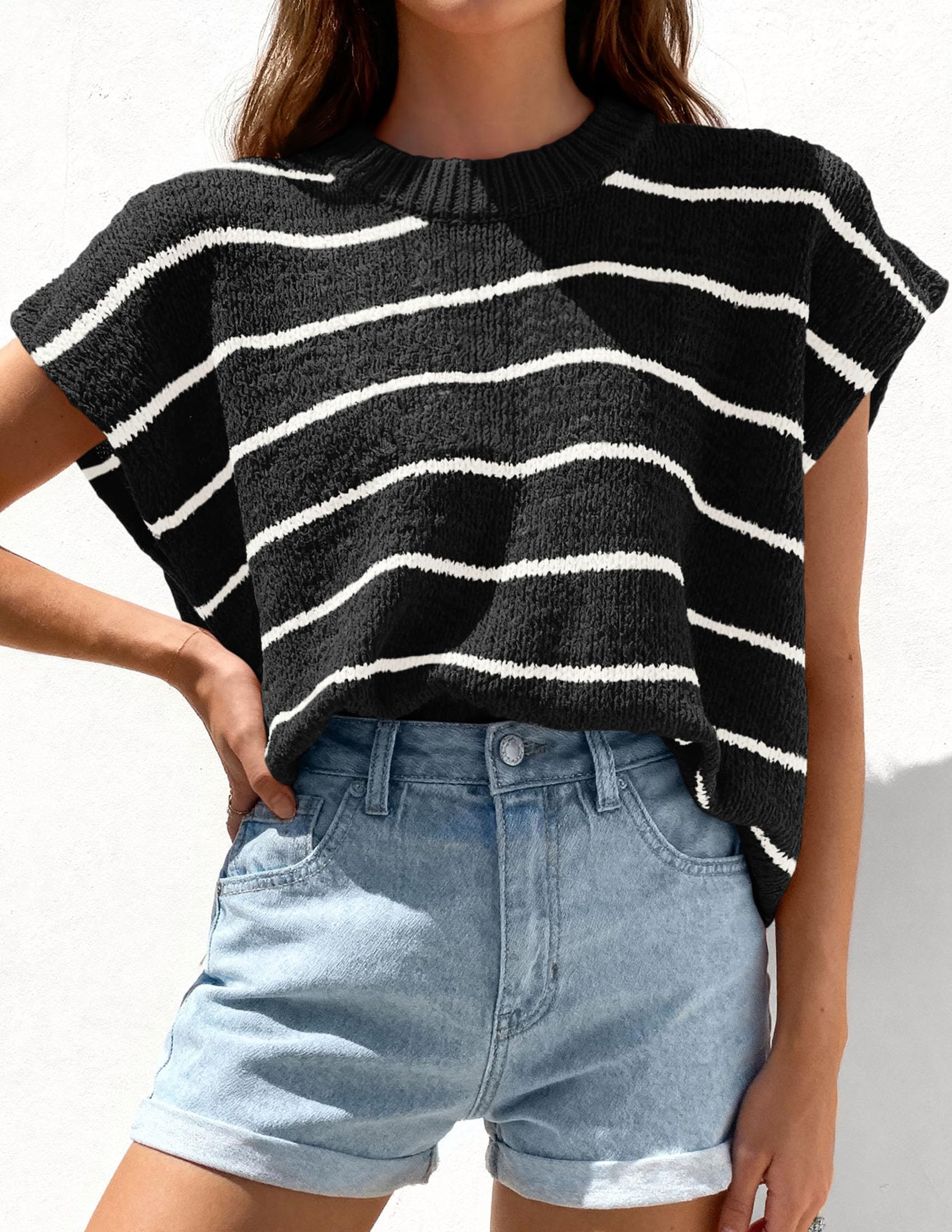 PRETTYGARDEN Womens Summer Short Sleeve Tops Trendy Crew Neck Striped Knit Sweater Business Casual Spring Clothes
