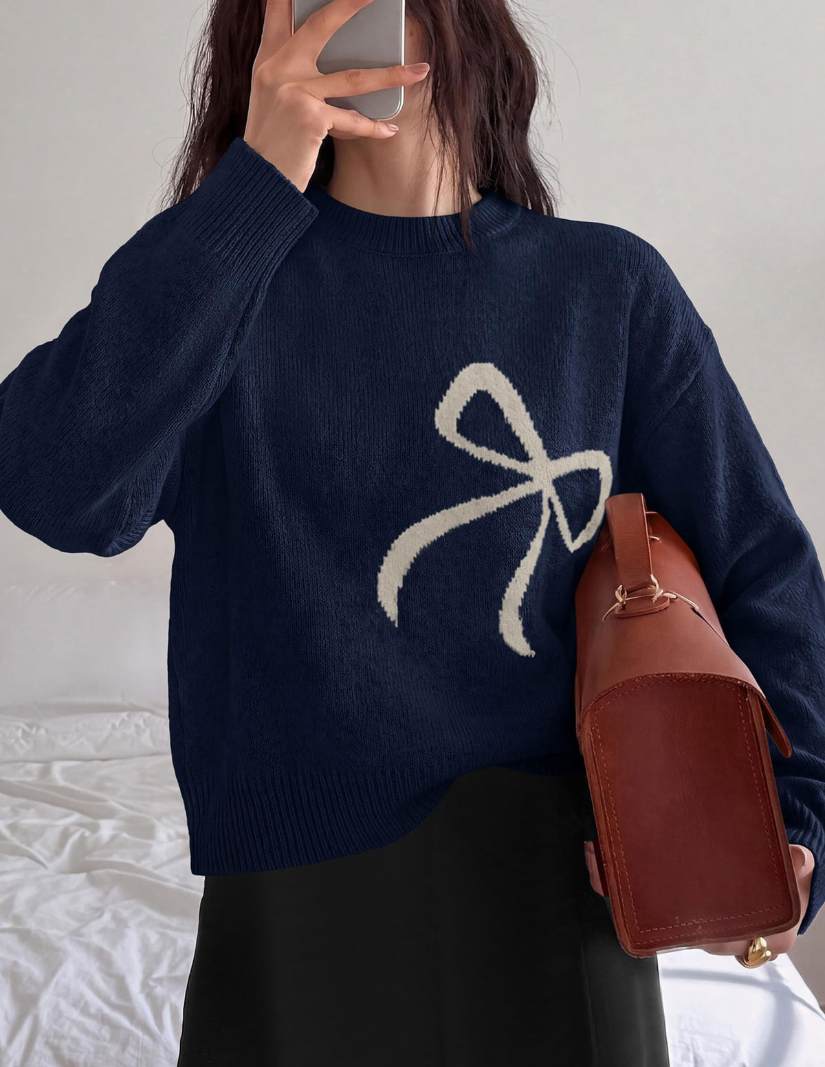 PRETTYGARDEN Womens Bow Sweater Cute Crewneck Long Sleeve Tops Fall Soft Cozy Knit Pullover,Relaxed Fit,Holiday Sweaters,Daily Wear,Work Office,Casual Going Out Y2k Tops,Winter Fashion Clothing