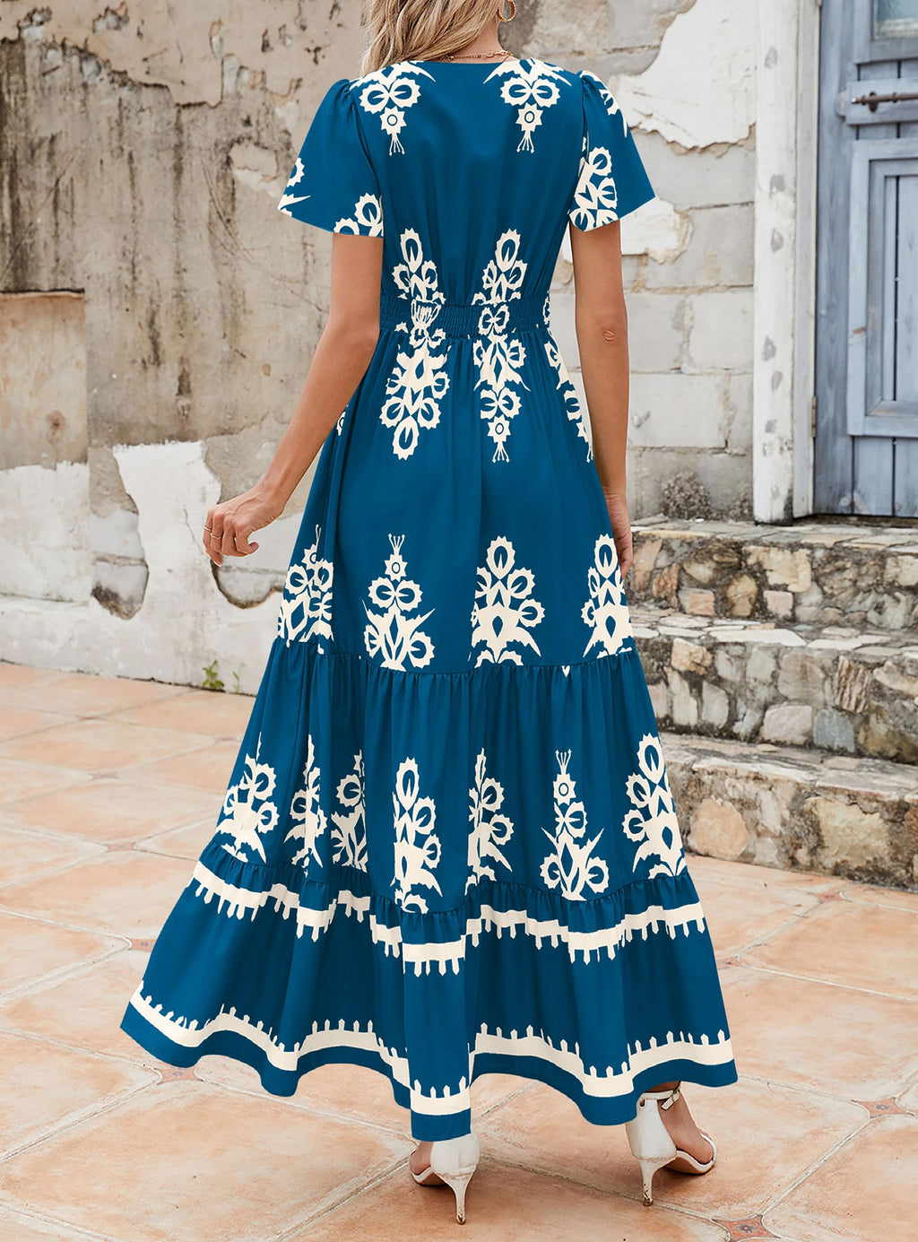 PRETTYGARDEN Womens Summer Casual V Neck Boho Maxi Dress Flowy Aline Bell Sleeve Tiered Floral Dresses with Pocket