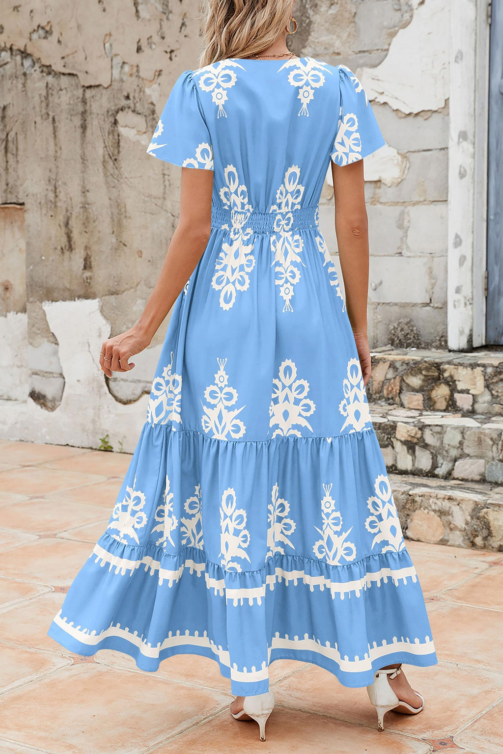 PRETTYGARDEN Womens Summer Casual V Neck Boho Maxi Dress Flowy Aline Bell Sleeve Tiered Floral Dresses with Pocket