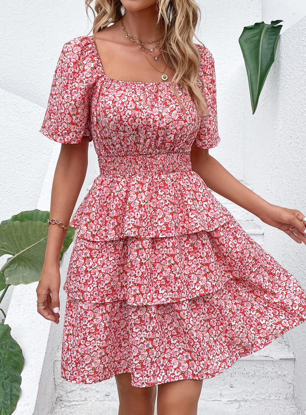 PRETTYGARDEN Women's  Floral Summer Short Dress Square Neck Short Sleeve Tiered Ruffle Boho Swing Dresses