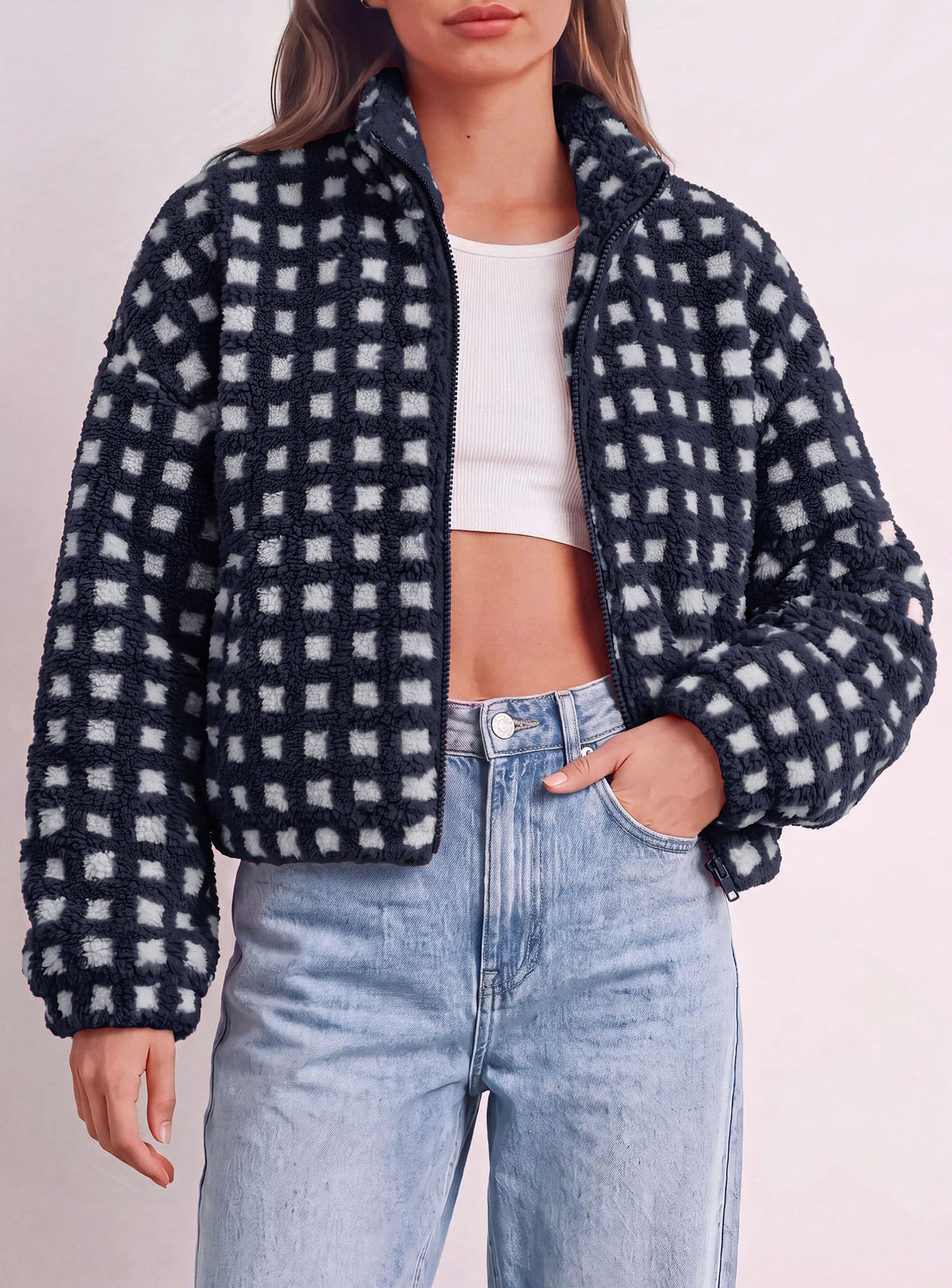 PRETTYGARDEN Women's Gingham Sherpa Fleece Jacket Plaid Cropped Teddy Coat Trendy Y2K Winter Jacket, Zip Up Stand Collar, Side Pockets, Fall Outfit for Casual Daily, Going Out, Streetwear, Outdoor
