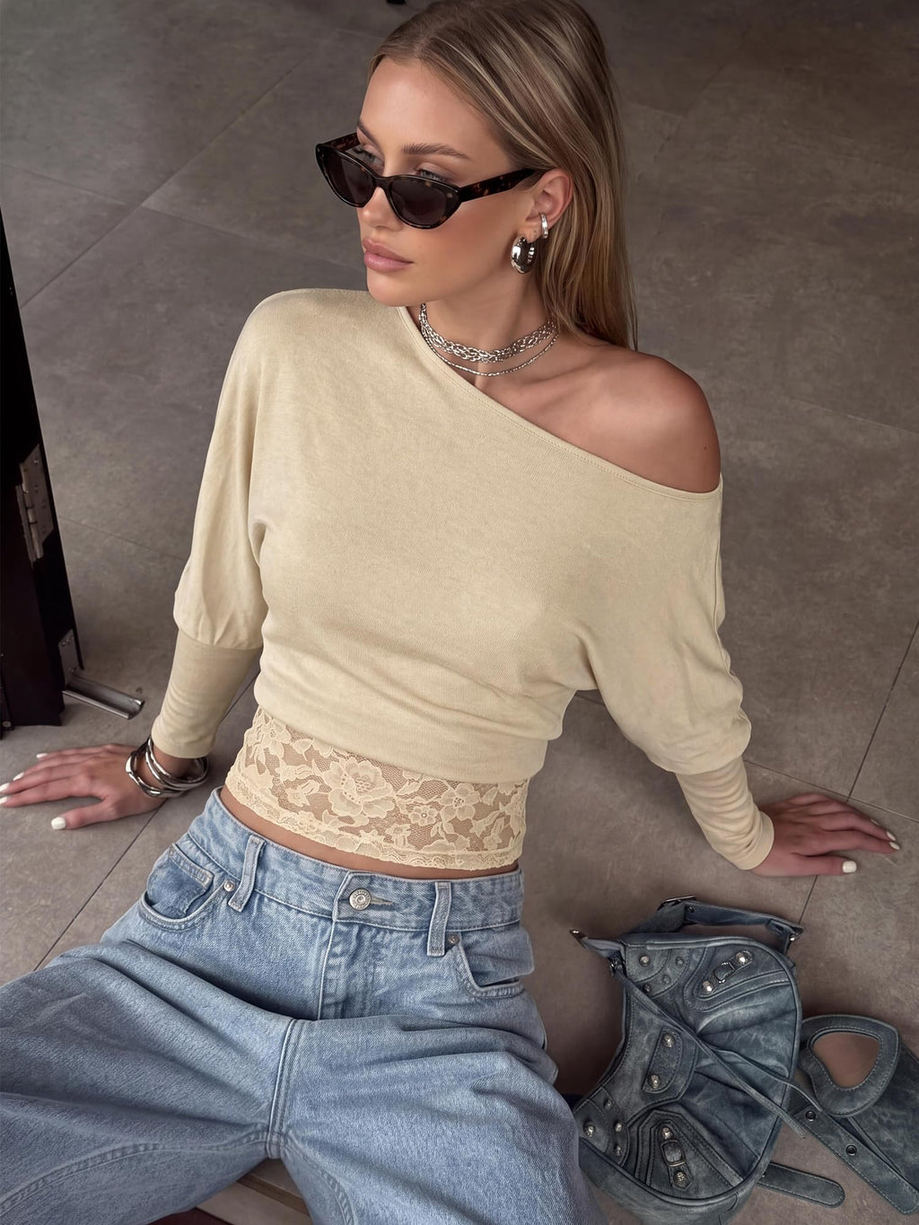 FreshPretty Womens Asymmetrical Off The Shoulder Tops Sexy Fall Outfits Shirts,Feminine Lace Long Sleeve Top,Casual Comfy Fitted Blouse,Trendy Y2K T-Shirt For Going Out Streetwear Fashion Clothing