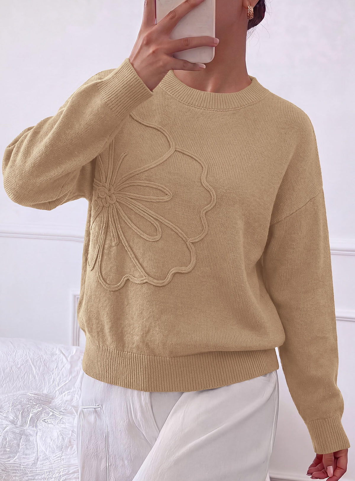 PRETTYGARDEN Womens Sweaters Floral Long Sleeve Knit Tops，Soft Cozy Knit, Cute 3D Flower, Crewneck Relaxed Fit Pullover, Casual Date Work, Fall Fashion Teacher Outfits, Winter Clothes