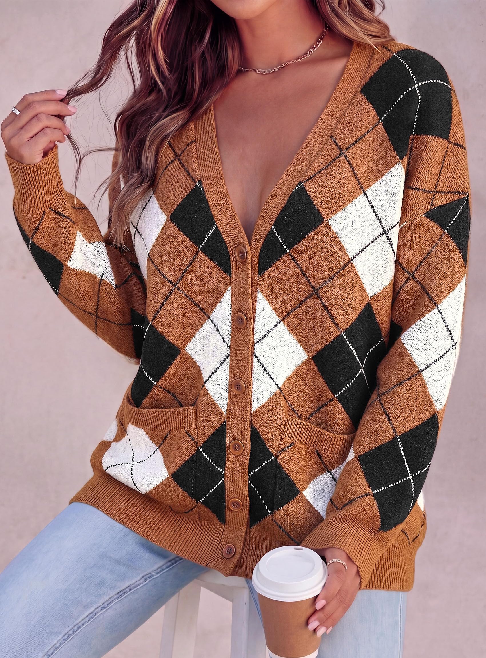 PRETTYGARDEN Women's Cardigan Argyle Winter Sweaters Cozy Warm Chunky Knit, Long Sleeve V Neck, Color Block Plaid, Button Up Pocket,Trendy Fall Jackets, Holiday Going Out Outfits