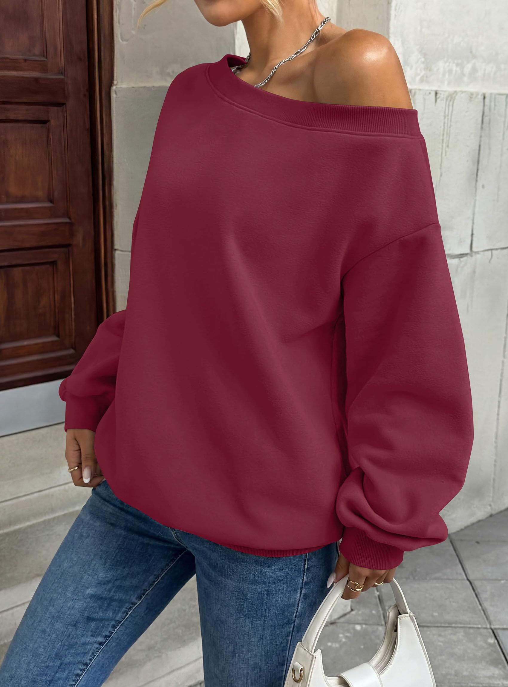 PRETTYGARDEN Womens Off The Shoulder Sweatshirt Loose Fit Slouchy Long Sleeve Tops,Fleece Cropped Sweatshirts,Oversized Pullover,Casual Daily Street Y2K Outfits,Fall Winter Clothes