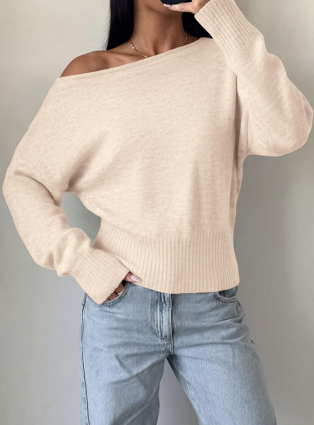 PRETTYGARDEN Womens Off The Shoulder Sweater Fall Fashion Soft Stretchy Knit Fabric, Batwing Long Sleeve Cinched Waist Cropped Sweaters, Date Night Outfit, Asymmetrical Going Out Tops