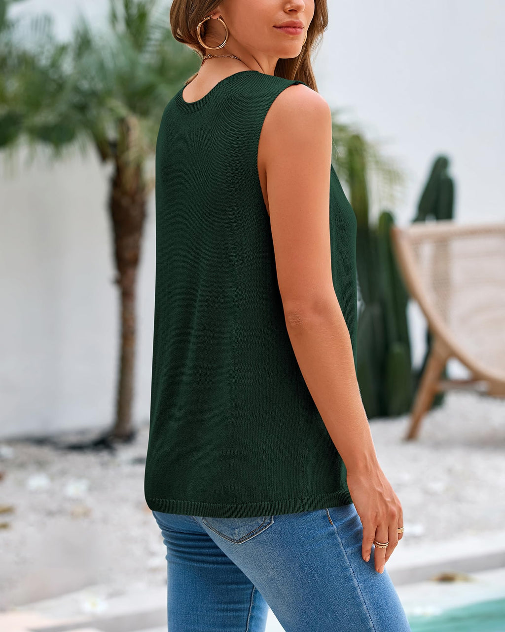 FreshPretty Women's Sleeveless Sweater Vest Summer Crew Neck Ribbed Knit Lightweight Pullover Casual Loose Fit Tank Tops