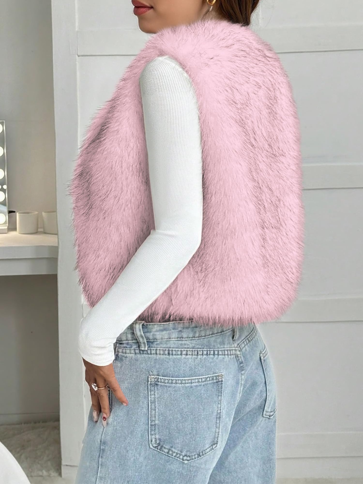 BTFBM Faux Fur Vest Women Fall Fashion Sleeveless Fuzzy Jacket Fluffy Coats Winter Clothing Furry Outerwear Vests
