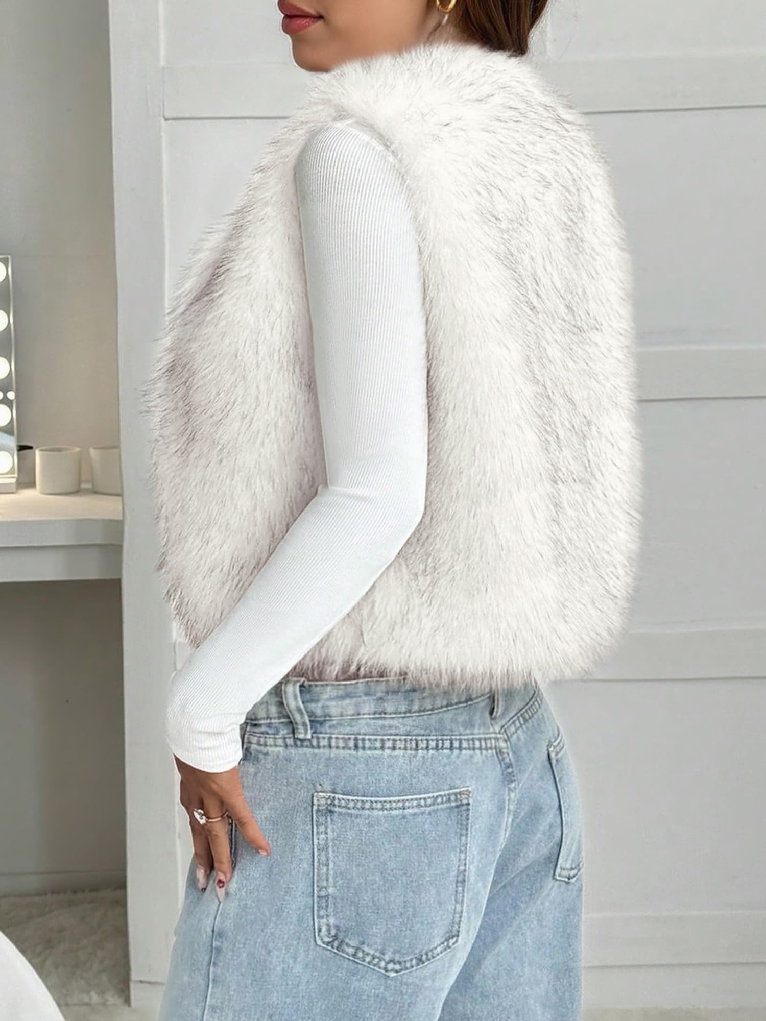 BTFBM Faux Fur Vest Women Fall Fashion Sleeveless Fuzzy Jacket Fluffy Coats Winter Clothing Furry Outerwear Vests