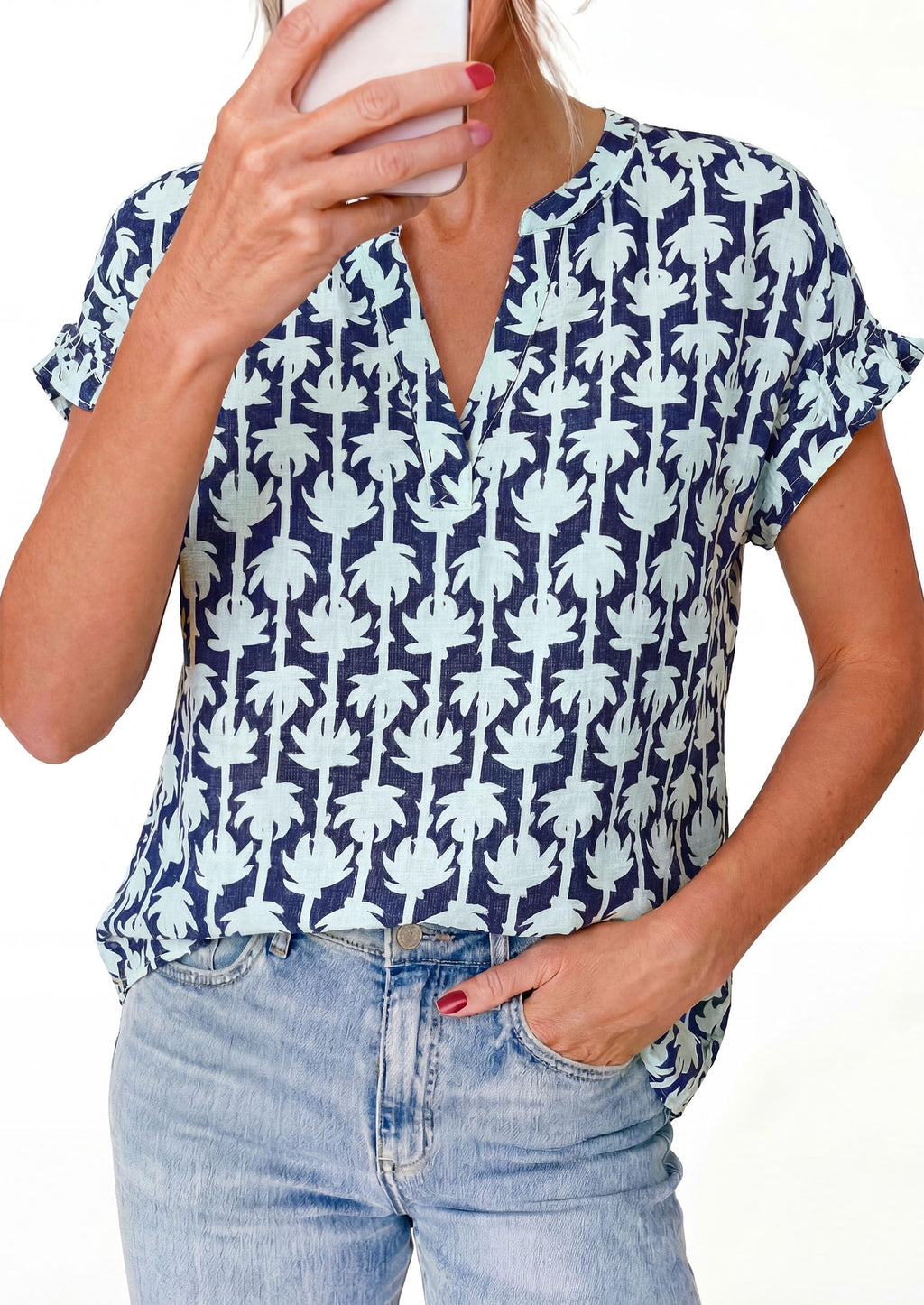 PRETTYGARDEN Womens Floral Print Short Sleeve Summer Tops Trendy V Neck Loose Boho Shirts Casual Work Blouses
