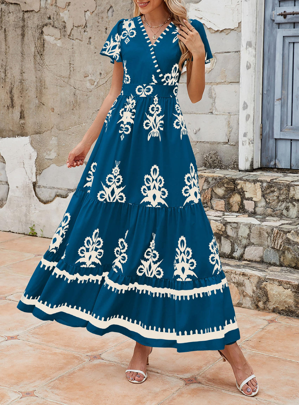 PRETTYGARDEN Womens Summer Casual V Neck Boho Maxi Dress Flowy Aline Bell Sleeve Tiered Floral Dresses with Pocket