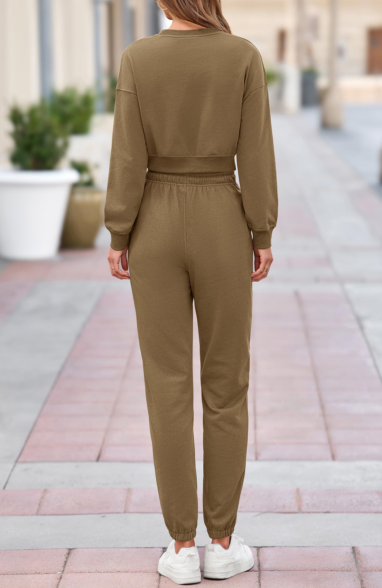 BTFBM Women 2 Piece Outfits Long Sleeve Crop Top Pullover Drawstring Pant Jogger Set Casual Sweatsuits Tracksuit Pockets