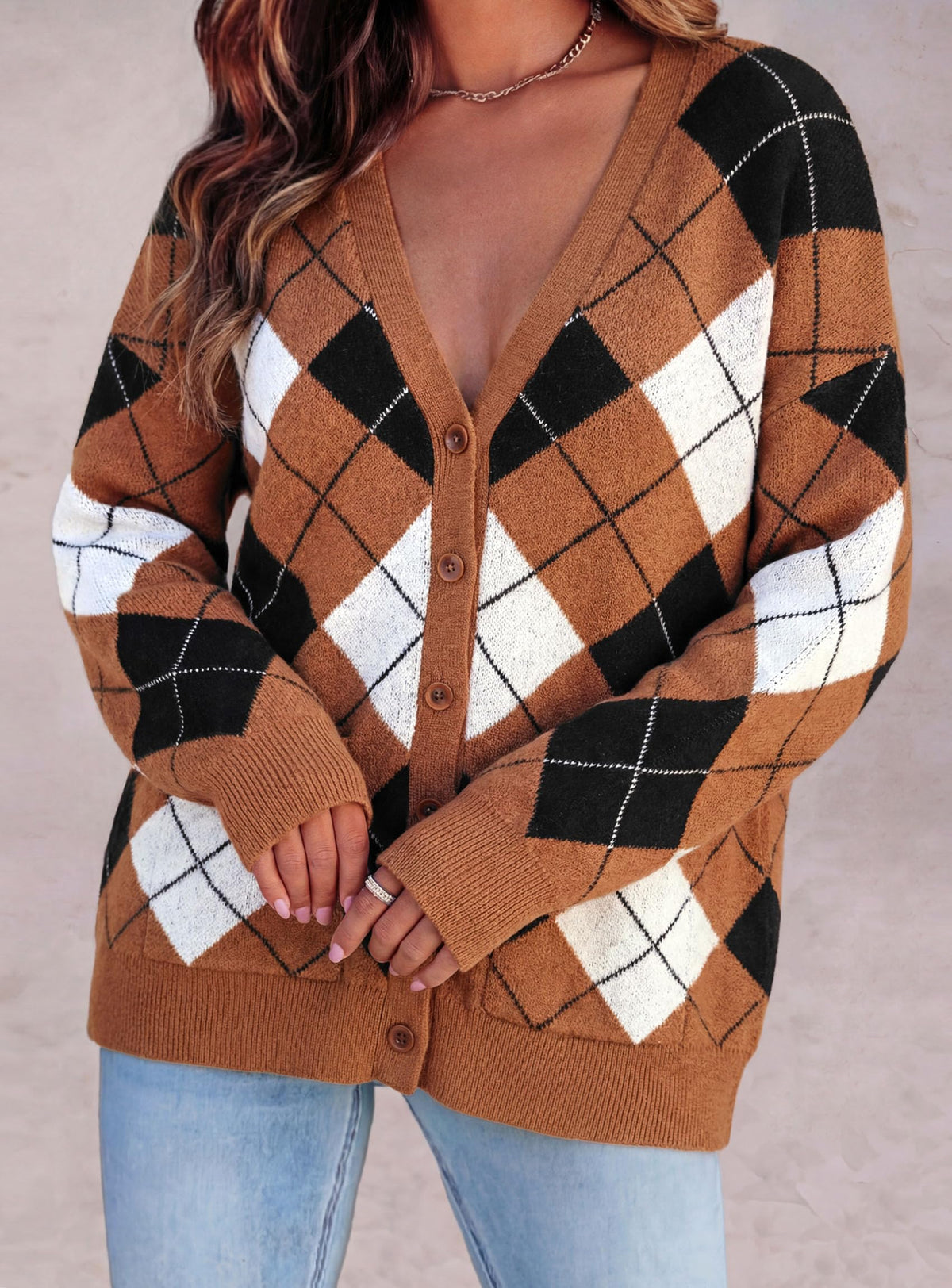 PRETTYGARDEN Women's Cardigan Argyle Winter Sweaters Cozy Warm Chunky Knit, Long Sleeve V Neck, Color Block Plaid, Button Up Pocket,Trendy Fall Jackets, Holiday Going Out Outfits