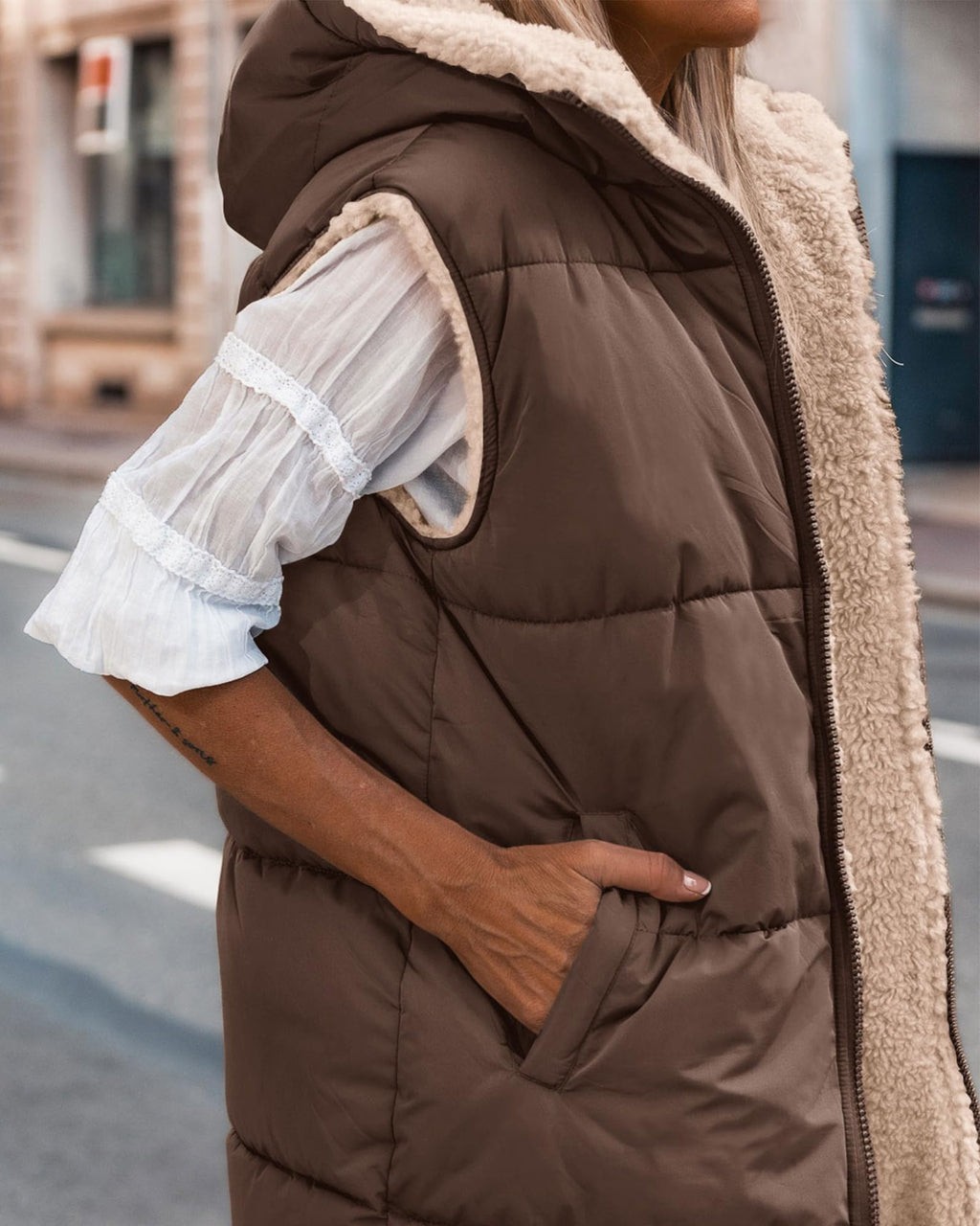 BTFBM Long Puffer Vest Women Fleece Sherpa Jacket Sleeveless Hooded Reversible Zip Up Winter Coat Fall Vests Outerwear