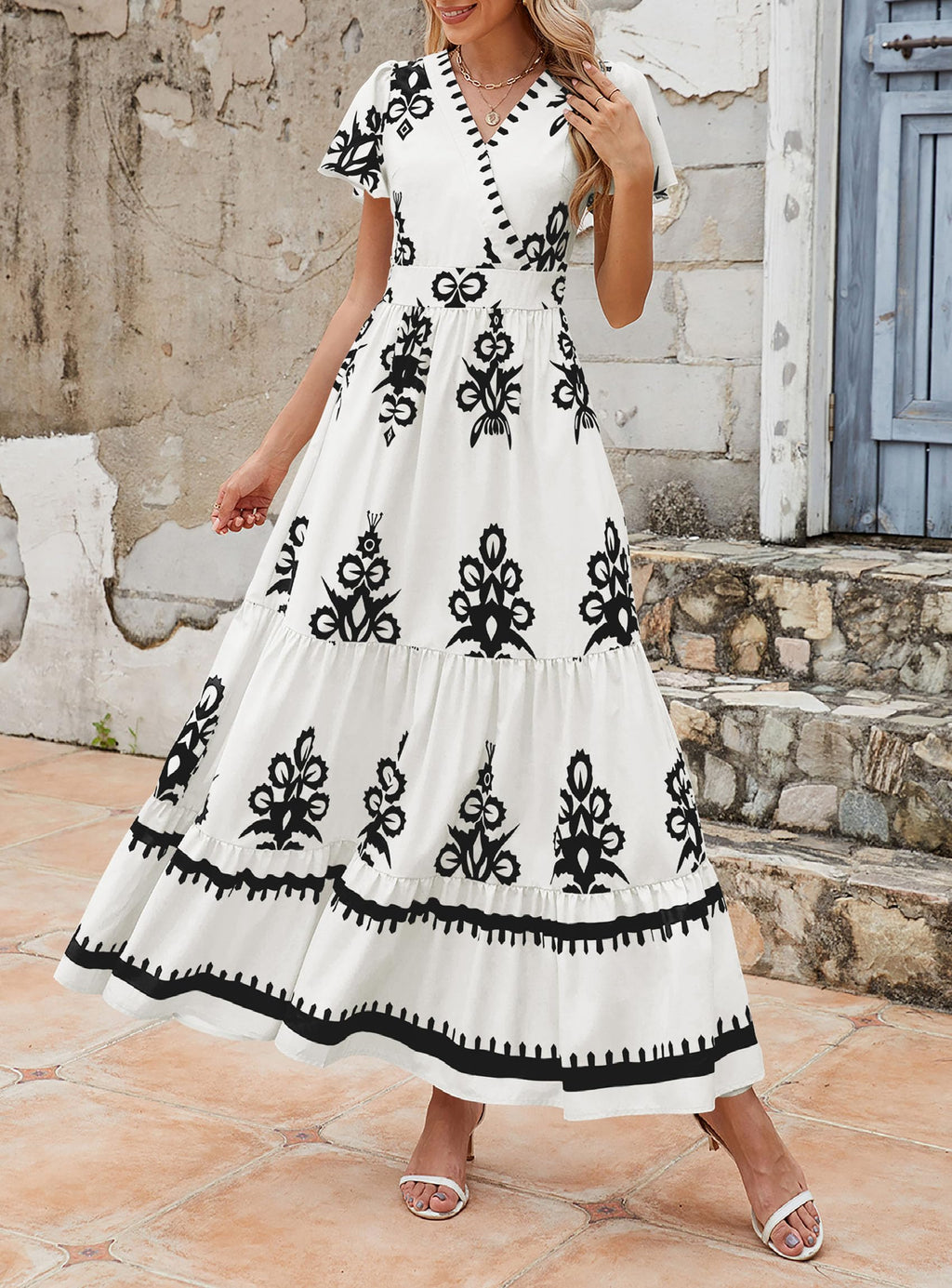 PRETTYGARDEN Womens Summer Casual V Neck Boho Maxi Dress Flowy Aline Bell Sleeve Tiered Floral Dresses with Pocket