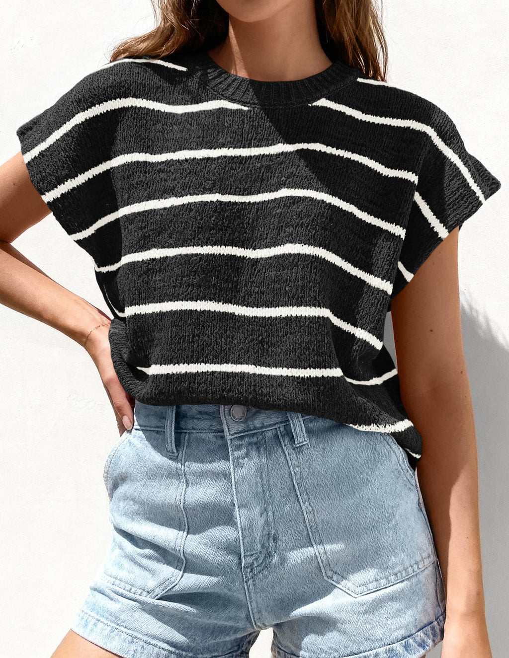 PRETTYGARDEN Womens Summer Short Sleeve Tops Trendy Crew Neck Striped Knit Sweater Business Casual Spring Clothes