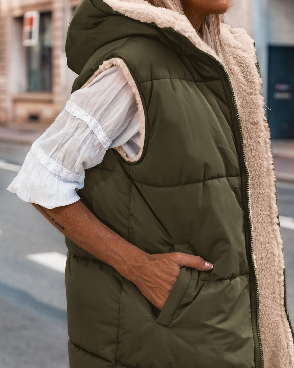BTFBM Long Puffer Vest Women Fleece Sherpa Jacket Sleeveless Hooded Reversible Zip Up Winter Coat Fall Vests Outerwear
