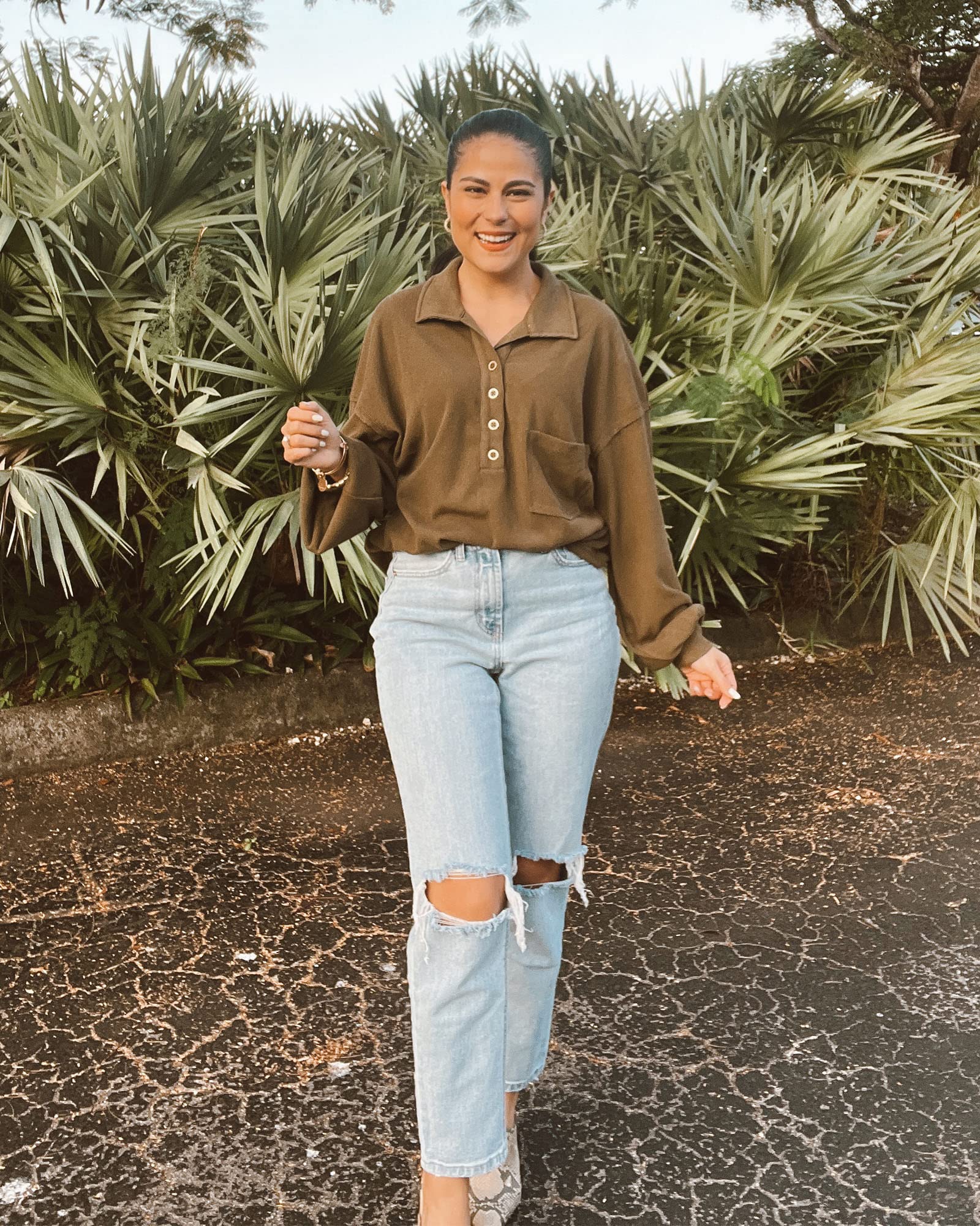 FreshPretty Womens Fall Fashion Long Sleeve Shirts Casual V Neck Ribbed Knit Blouses Pullover Trendy Loose Fit Tunic Tops