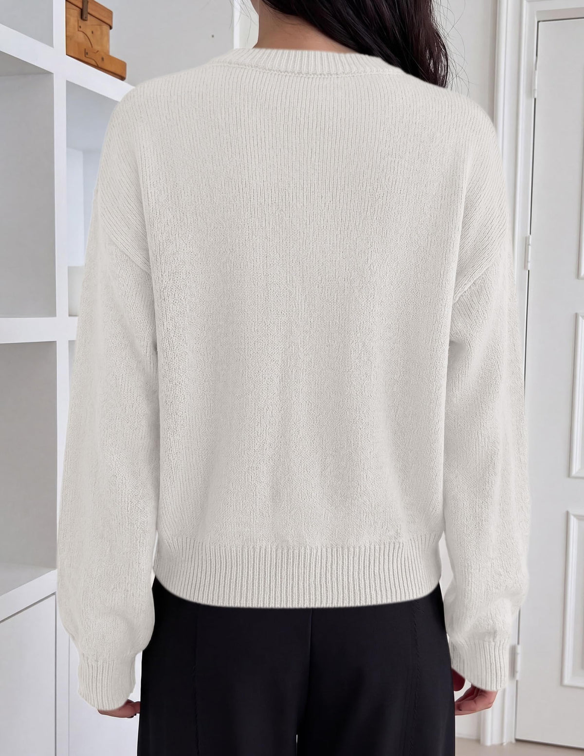 PRETTYGARDEN Womens Bow Sweater Cute Crewneck Long Sleeve Tops Fall Soft Cozy Knit Pullover,Relaxed Fit,Holiday Sweaters,Daily Wear,Work Office,Casual Going Out Y2k Tops,Winter Fashion Clothing