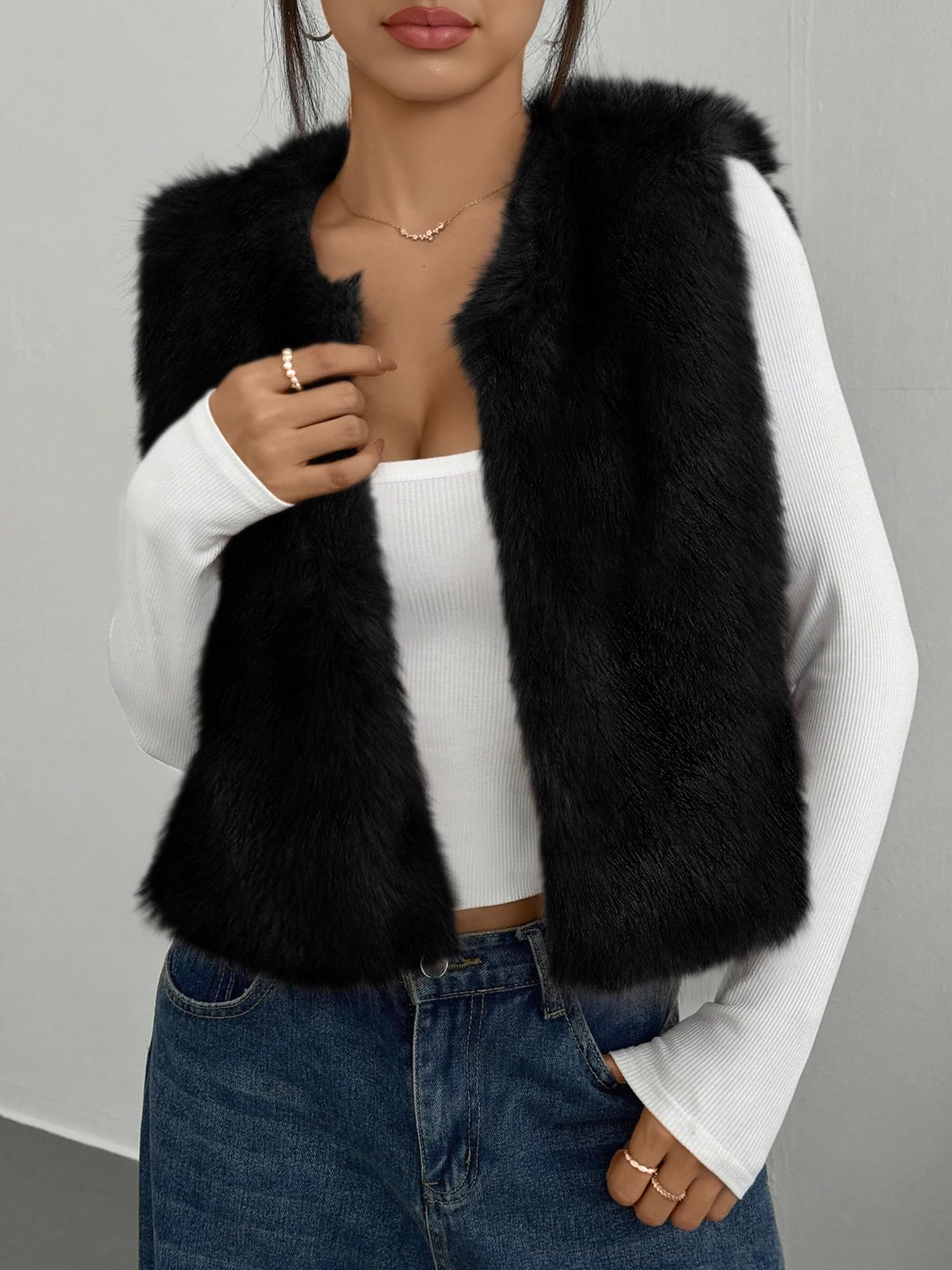 BTFBM Faux Fur Vest Women Fall Fashion Sleeveless Fuzzy Jacket Fluffy Coats Winter Clothing Furry Outerwear Vests