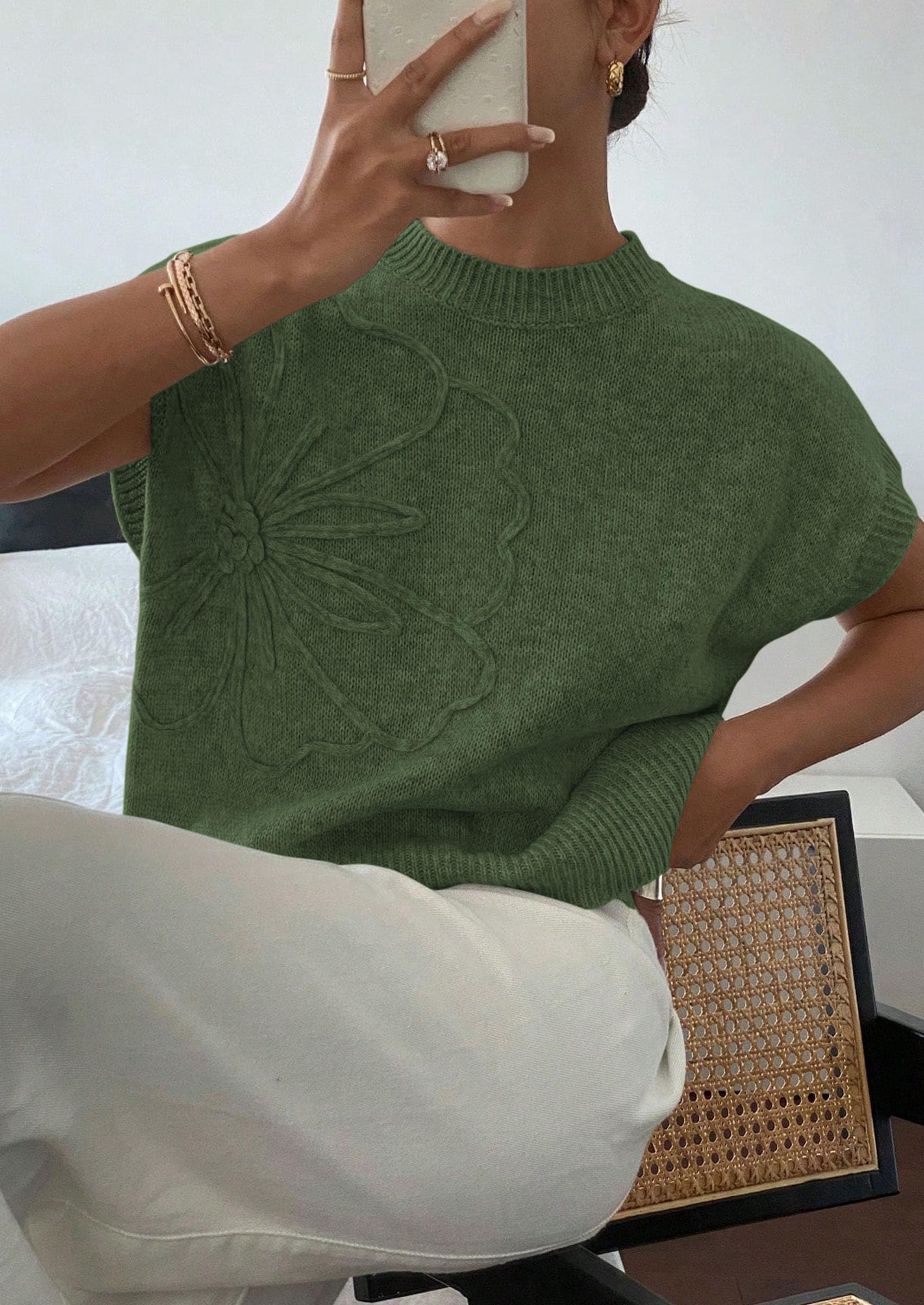 PRETTYGARDEN Women's Spring Sweater Vest Trendy Flower Knit Short Sleeve Cute Pullover Tank Tops Summer Fashion Clothing