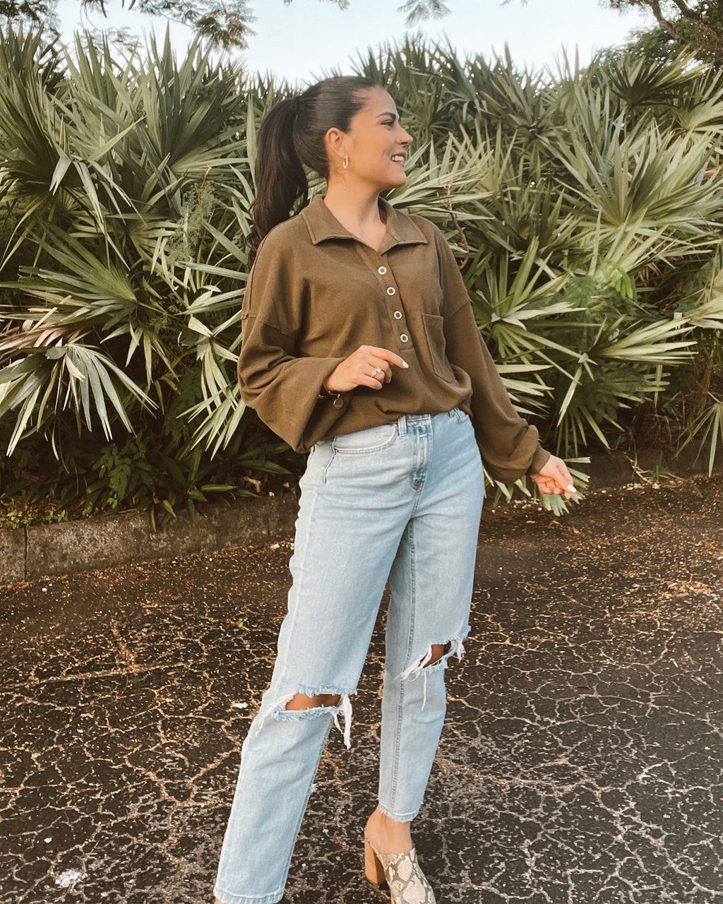 FreshPretty Womens Fall Fashion Long Sleeve Shirts Casual V Neck Ribbed Knit Blouses Pullover Trendy Loose Fit Tunic Tops