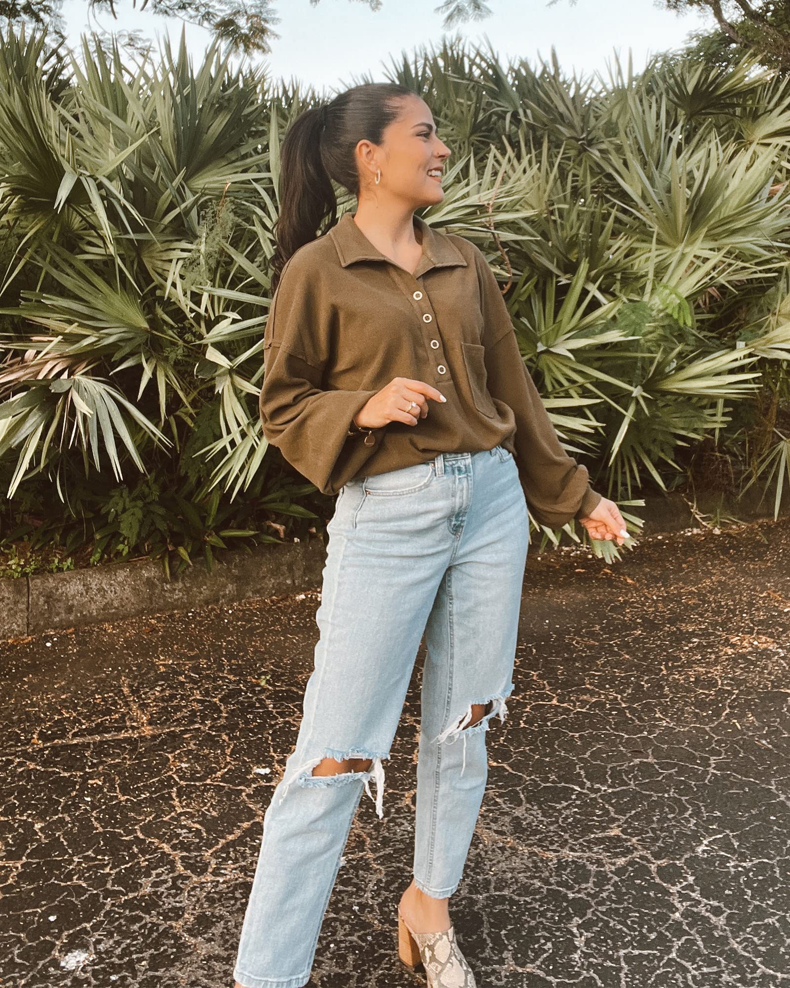 FreshPretty Womens Fall Fashion Long Sleeve Shirts Casual V Neck Ribbed Knit Blouses Pullover Trendy Loose Fit Tunic Tops