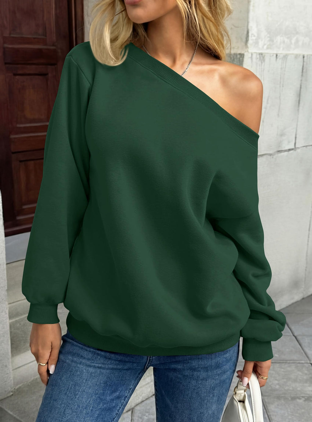 PRETTYGARDEN Womens Off The Shoulder Sweatshirt Loose Fit Slouchy Long Sleeve Tops,Fleece Cropped Sweatshirts,Oversized Pullover,Casual Daily Street Y2K Outfits,Fall Winter Clothes