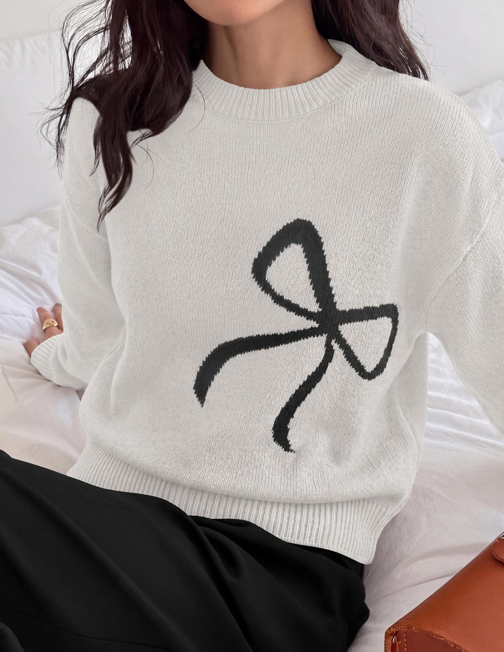 PRETTYGARDEN Womens Bow Sweater Cute Crewneck Long Sleeve Tops Fall Soft Cozy Knit Pullover,Relaxed Fit,Holiday Sweaters,Daily Wear,Work Office,Casual Going Out Y2k Tops,Winter Fashion Clothing