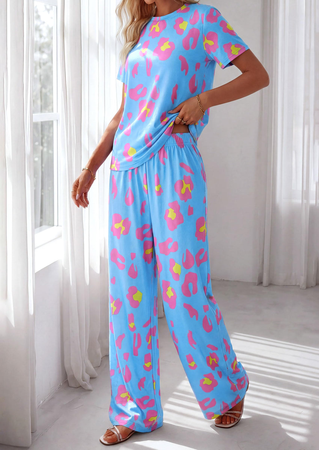 PRETTYGARDEN Womens Pajama Sets 2 Piece Lounge PJ Set Summer Soft Sleepwear Short Sleeve Top Loose Pants Spring Outfits