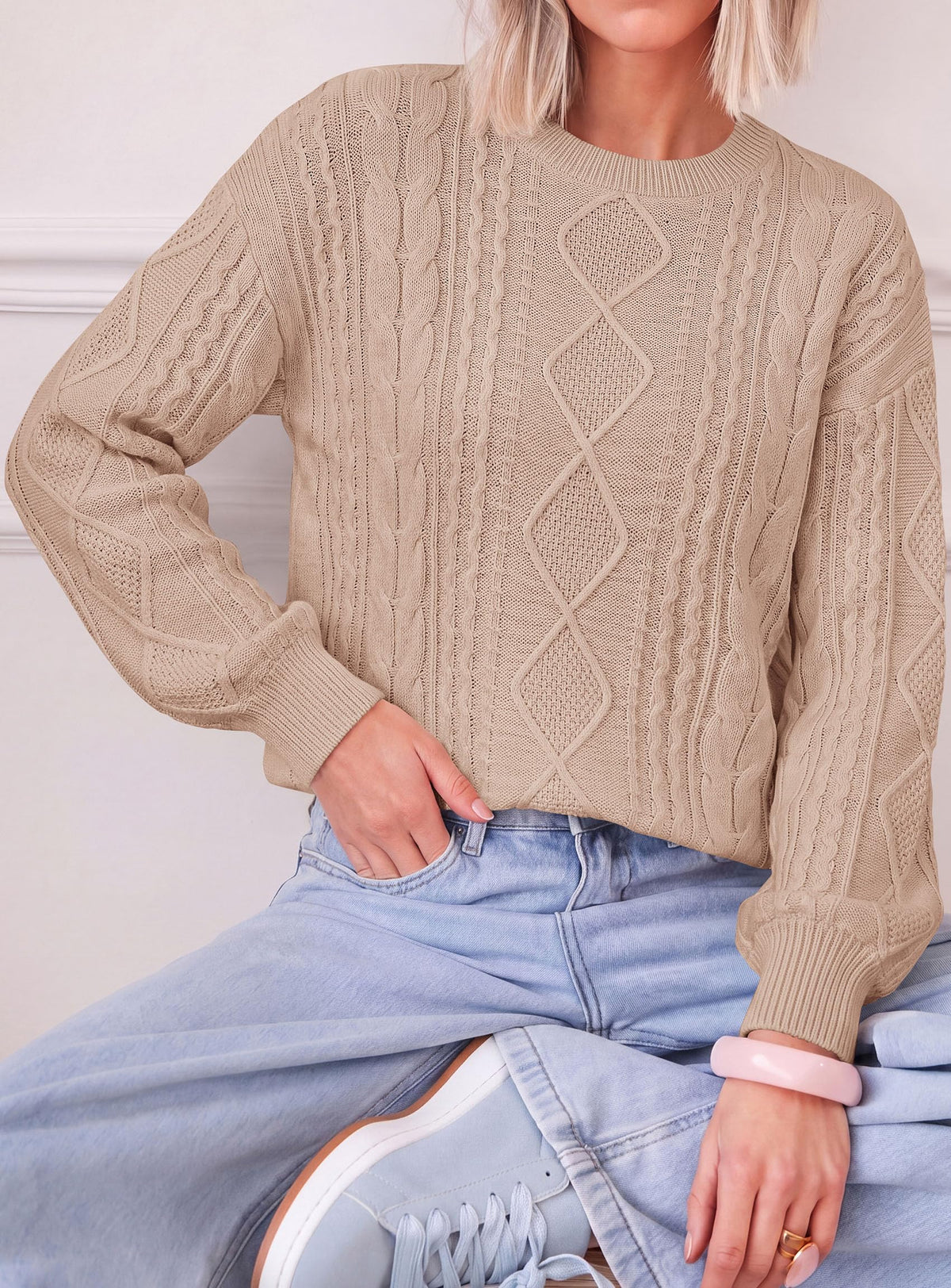 PRETTYGARDEN Women's Crewneck Cable Knit Sweater Pullover Tops Soft Luxury,Long Sleeve Sweaters,Chunky Texture,Fall Outfits,Warm Layering,Daily Wear,Work Holiday,Winter Going out Top